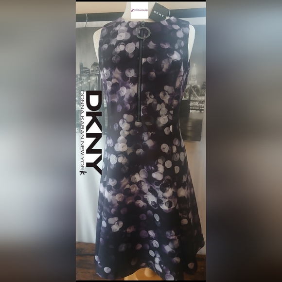 DKNY Women's Dress with Purple and Black Design - Picture 12 of 12